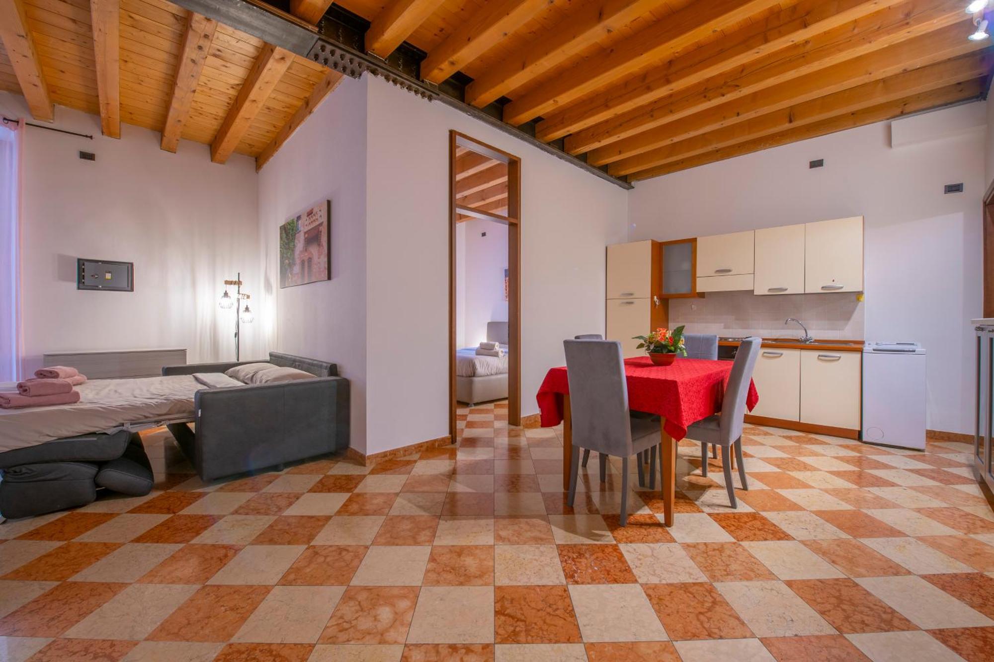 Arena Suite Mazzini Verona Bagian luar foto