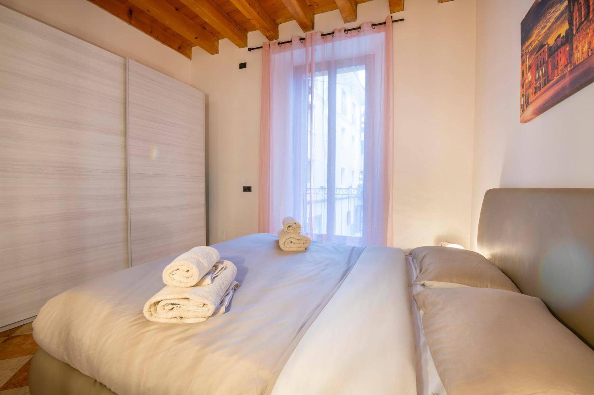 Arena Suite Mazzini Verona Bagian luar foto