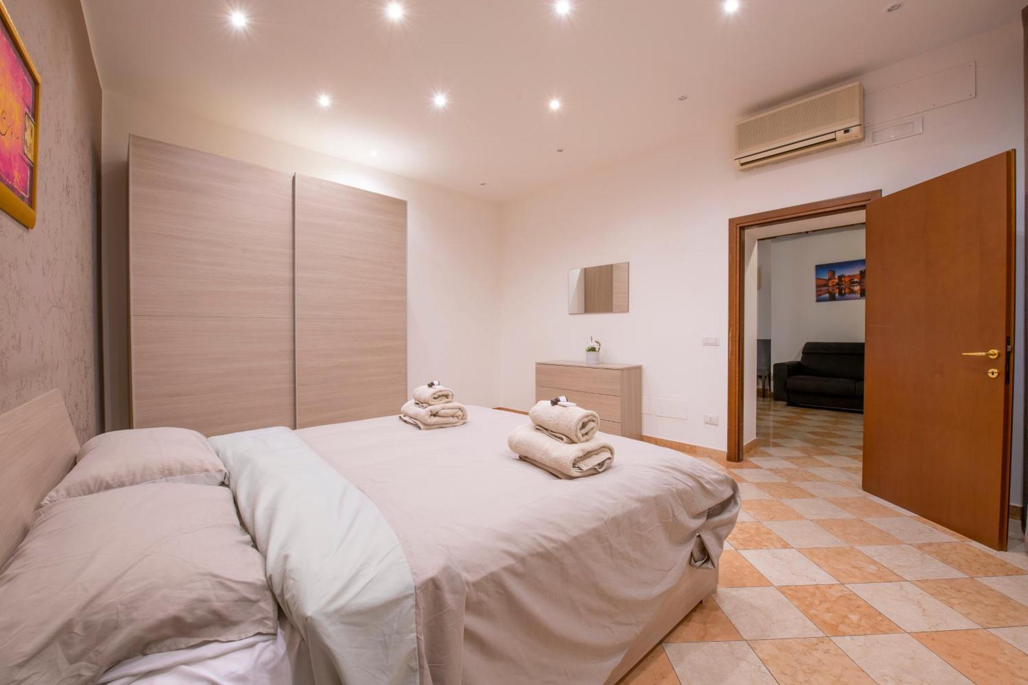 Arena Suite Mazzini Verona Bagian luar foto